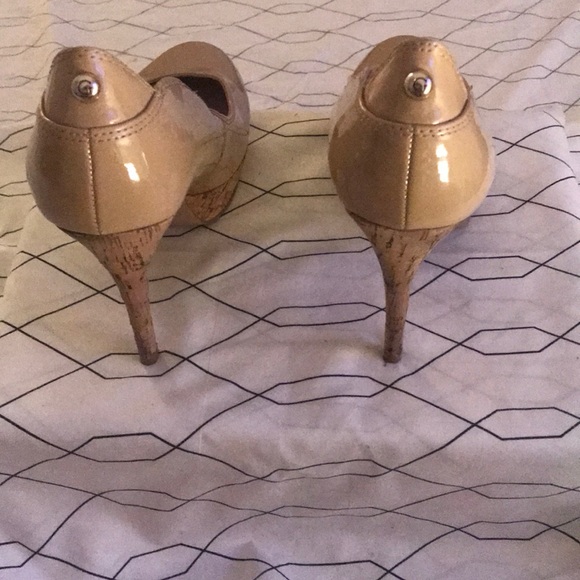Nude height heels - Picture 3 of 4